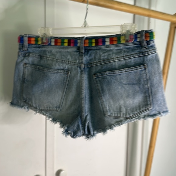 Free People Blue Jean Shorts with‎ Colorful Waistband size 28 - Picture 5 of 9